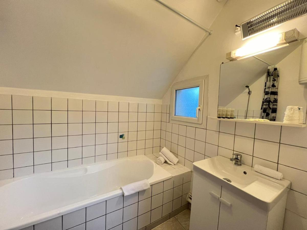 Le Mollien Apartment Кале Екстериор снимка